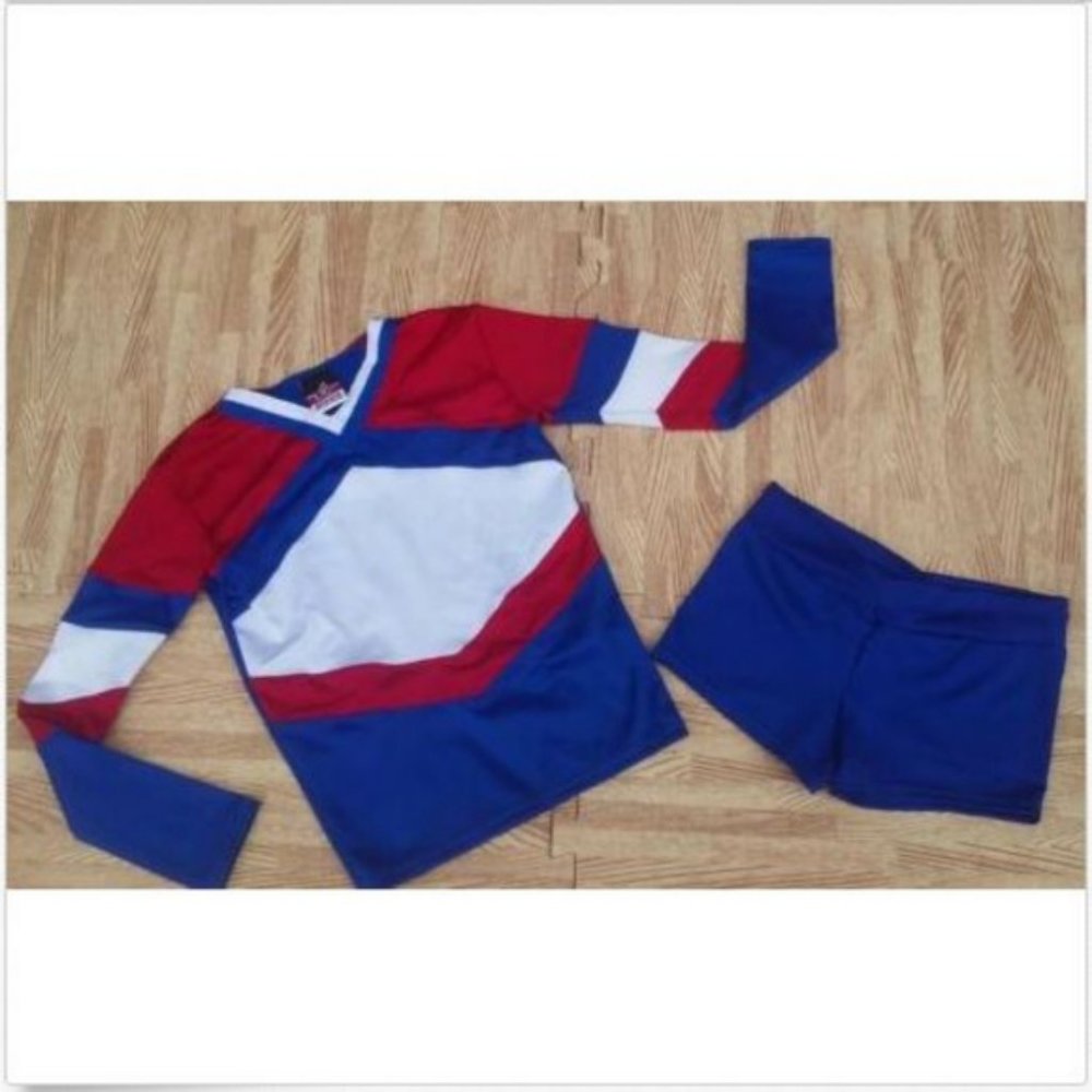 NEW GIRL S/M CHEERLEADER UNIFORM TOP SHORTS